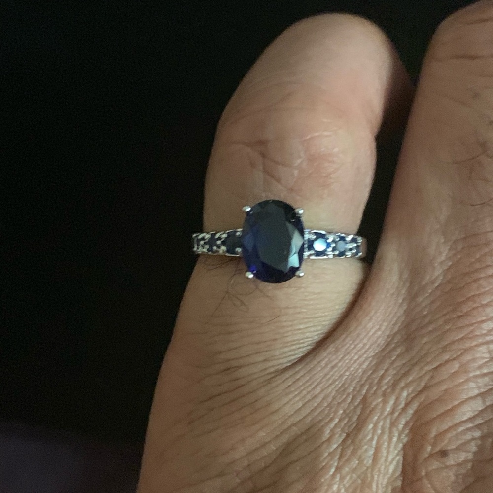 Ring - Picture 5 of 6